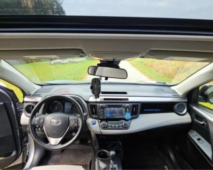 Серый Тойота РАВ 4, объемом двигателя 2.5 л и пробегом 70 тыс. км за 14700 $, фото 9 на Automoto.ua