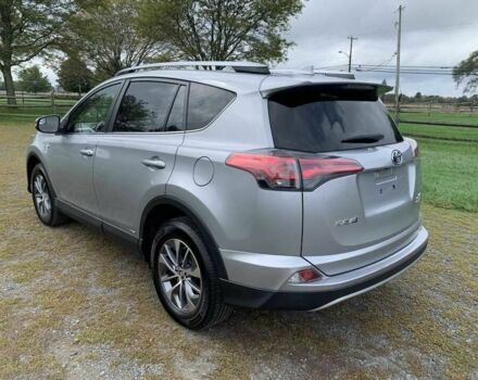 Тойота РАВ 4 2017 в Львове на Automoto.ua Серый Тойота РАВ 4, объемом двигателя 2.5 л и пробегом 60 тыс. км за 6900 $, фото 4 на Automoto.ua