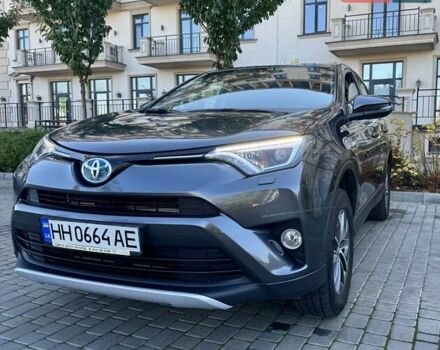 Тойота РАВ 4 2017 в Одессе на Automoto.ua Серый Тойота РАВ 4, объемом двигателя 2.49 л и пробегом 176 тыс. км за 21800 $, фото 7 на Automoto.ua