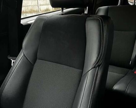 Серый Тойота РАВ 4, объемом двигателя 2.49 л и пробегом 77 тыс. км за 26000 $, фото 15 на Automoto.ua