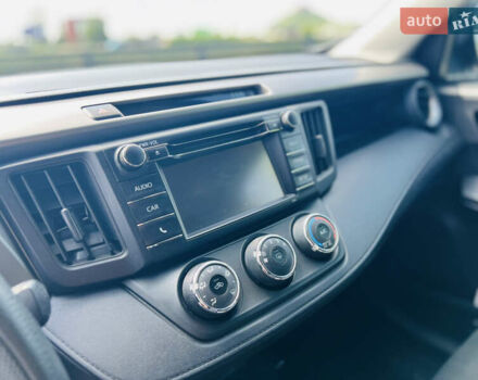 Сірий Тойота РАВ 4, об'ємом двигуна 2.49 л та пробігом 149 тис. км за 16300 $, фото 25 на Automoto.ua