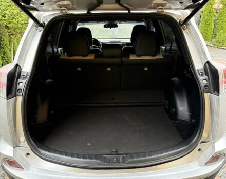 Серый Тойота РАВ 4, объемом двигателя 2.49 л и пробегом 14 тыс. км за 22000 $, фото 8 на Automoto.ua