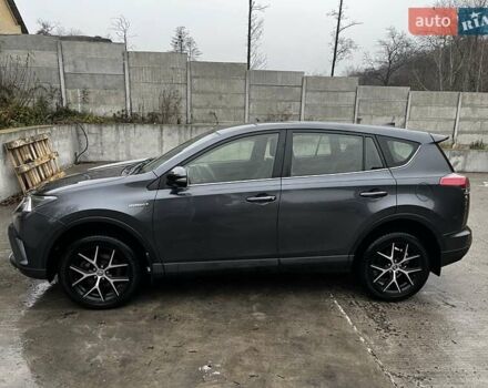 Серый Тойота РАВ 4, объемом двигателя 2.49 л и пробегом 77 тыс. км за 26000 $, фото 1 на Automoto.ua