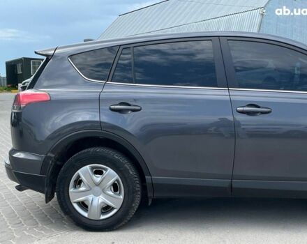 Тойота РАВ 4 2017 в Львове на Automoto.ua Серый Тойота РАВ 4, объемом двигателя 2.5 л и пробегом 143 тыс. км за 23990 $, фото 36 на Automoto.ua