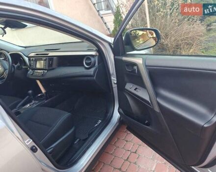 Серый Тойота РАВ 4, объемом двигателя 2.5 л и пробегом 116 тыс. км за 22000 $, фото 15 на Automoto.ua