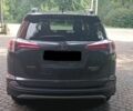 Сірий Тойота РАВ 4, об'ємом двигуна 2 л та пробігом 175 тис. км за 22500 $, фото 5 на Automoto.ua