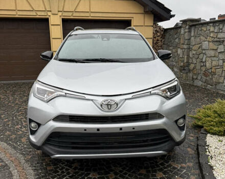 Серый Тойота РАВ 4, объемом двигателя 2.49 л и пробегом 14 тыс. км за 22000 $, фото 4 на Automoto.ua