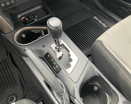 Тойота РАВ 4 2017 в Львове на Automoto.ua Серый Тойота РАВ 4, объемом двигателя 2.5 л и пробегом 60 тыс. км за 6900 $, фото 19 на Automoto.ua