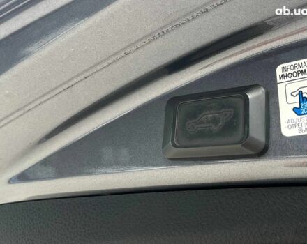 Тойота РАВ 4 2017 в Львове на Automoto.ua Серый Тойота РАВ 4, объемом двигателя 2.5 л и пробегом 143 тыс. км за 23990 $, фото 32 на Automoto.ua