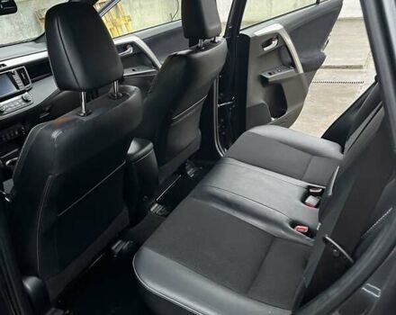 Серый Тойота РАВ 4, объемом двигателя 2.49 л и пробегом 77 тыс. км за 26000 $, фото 9 на Automoto.ua