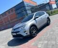 Сірий Тойота РАВ 4, об'ємом двигуна 2.49 л та пробігом 123 тис. км за 23000 $, фото 1 на Automoto.ua
