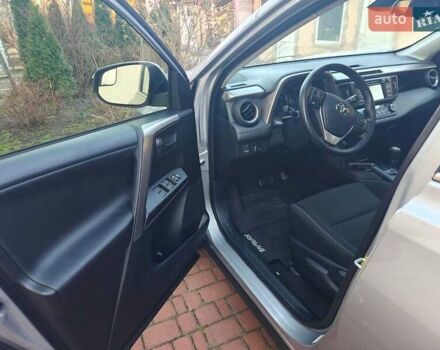 Серый Тойота РАВ 4, объемом двигателя 2.5 л и пробегом 116 тыс. км за 22000 $, фото 13 на Automoto.ua