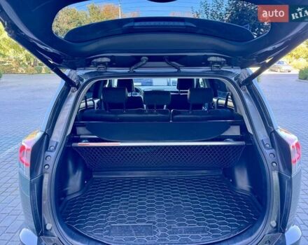 Тойота РАВ 4 2017 в Одессе на Automoto.ua Серый Тойота РАВ 4, объемом двигателя 2.49 л и пробегом 176 тыс. км за 21800 $, фото 31 на Automoto.ua