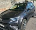 Сірий Тойота РАВ 4, об'ємом двигуна 1.99 л та пробігом 240 тис. км за 18000 $, фото 1 на Automoto.ua