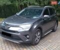 Серый Тойота РАВ 4, объемом двигателя 2.23 л и пробегом 233 тыс. км за 22500 $, фото 1 на Automoto.ua