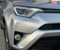 Серый Тойота РАВ 4, объемом двигателя 2 л и пробегом 220 тыс. км за 21700 $, фото 5 на Automoto.ua