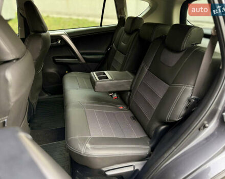 Сірий Тойота РАВ 4, об'ємом двигуна 2.5 л та пробігом 77 тис. км за 21500 $, фото 13 на Automoto.ua