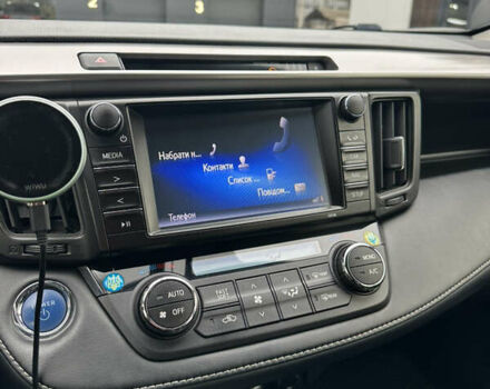 Серый Тойота РАВ 4, объемом двигателя 2.49 л и пробегом 127 тыс. км за 24950 $, фото 18 на Automoto.ua