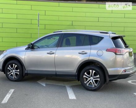 Сірий Тойота РАВ 4, об'ємом двигуна 2.49 л та пробігом 118 тис. км за 17800 $, фото 15 на Automoto.ua