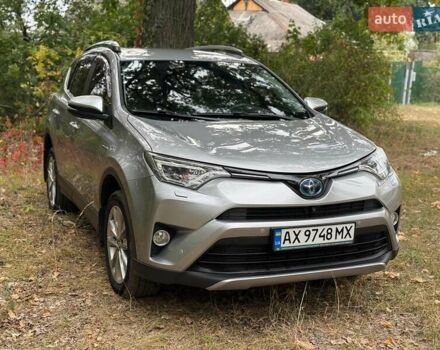 Серый Тойота РАВ 4, объемом двигателя 2.49 л и пробегом 127 тыс. км за 24600 $, фото 3 на Automoto.ua