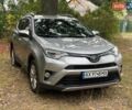 Серый Тойота РАВ 4, объемом двигателя 2.49 л и пробегом 127 тыс. км за 24600 $, фото 3 на Automoto.ua