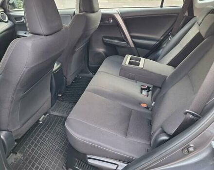 Серый Тойота РАВ 4, объемом двигателя 2.49 л и пробегом 87 тыс. км за 24500 $, фото 60 на Automoto.ua