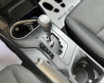 Серый Тойота РАВ 4, объемом двигателя 2.5 л и пробегом 48 тыс. км за 18700 $, фото 18 на Automoto.ua