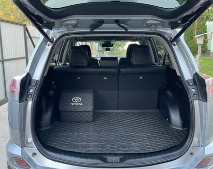 Серый Тойота РАВ 4, объемом двигателя 2.49 л и пробегом 42 тыс. км за 22800 $, фото 28 на Automoto.ua