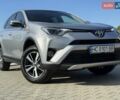 Серый Тойота РАВ 4, объемом двигателя 2 л и пробегом 220 тыс. км за 21700 $, фото 88 на Automoto.ua
