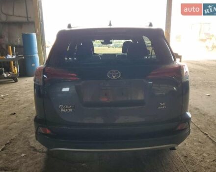 Сірий Тойота РАВ 4, об'ємом двигуна 2.49 л та пробігом 127 тис. км за 5600 $, фото 5 на Automoto.ua