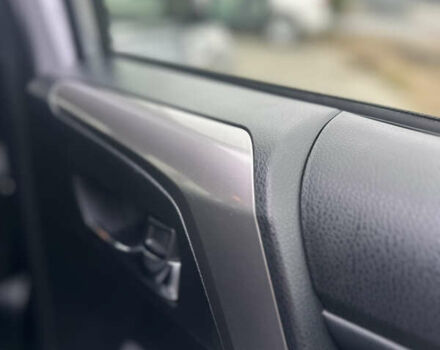 Серый Тойота РАВ 4, объемом двигателя 2.49 л и пробегом 127 тыс. км за 24950 $, фото 25 на Automoto.ua