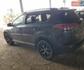 Сірий Тойота РАВ 4, об'ємом двигуна 2.49 л та пробігом 128 тис. км за 5400 $, фото 1 на Automoto.ua