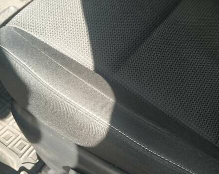 Серый Тойота РАВ 4, объемом двигателя 2.49 л и пробегом 80 тыс. км за 24950 $, фото 2 на Automoto.ua