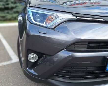 Серый Тойота РАВ 4, объемом двигателя 2.49 л и пробегом 87 тыс. км за 24500 $, фото 4 на Automoto.ua