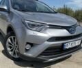 Сірий Тойота РАВ 4, об'ємом двигуна 2.49 л та пробігом 172 тис. км за 24999 $, фото 1 на Automoto.ua