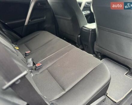 Серый Тойота РАВ 4, объемом двигателя 2.49 л и пробегом 85 тыс. км за 19500 $, фото 10 на Automoto.ua