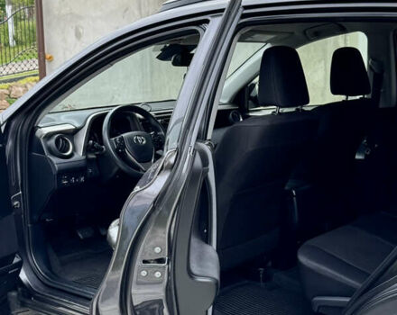 Сірий Тойота РАВ 4, об'ємом двигуна 2.5 л та пробігом 82 тис. км за 18000 $, фото 11 на Automoto.ua