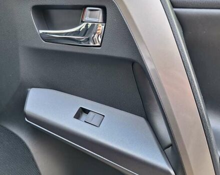 Серый Тойота РАВ 4, объемом двигателя 2.49 л и пробегом 87 тыс. км за 24500 $, фото 74 на Automoto.ua