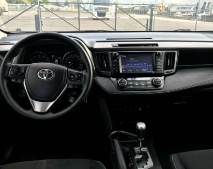 Сірий Тойота РАВ 4, об'ємом двигуна 0 л та пробігом 183 тис. км за 14500 $, фото 16 на Automoto.ua