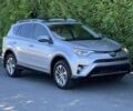 Серый Тойота РАВ 4, объемом двигателя 2.5 л и пробегом 57 тыс. км за 8500 $, фото 1 на Automoto.ua