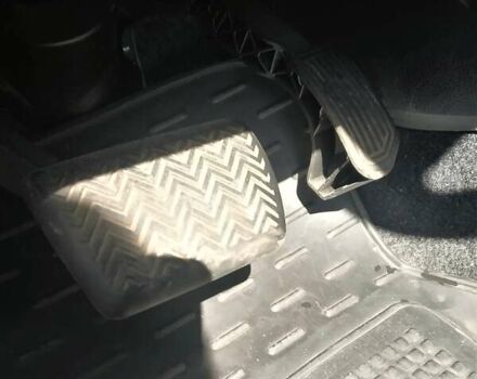 Серый Тойота РАВ 4, объемом двигателя 2.49 л и пробегом 80 тыс. км за 24950 $, фото 1 на Automoto.ua