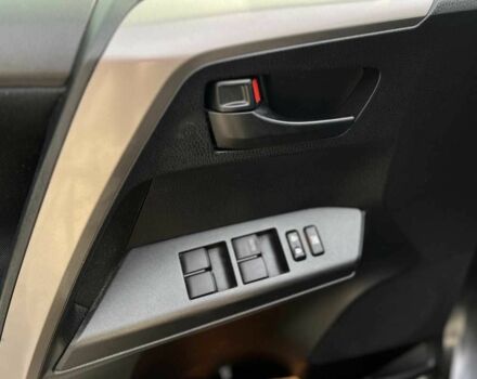 Серый Тойота РАВ 4, объемом двигателя 2.5 л и пробегом 48 тыс. км за 18700 $, фото 21 на Automoto.ua