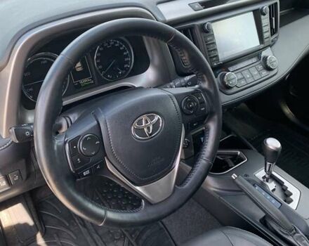 Сірий Тойота РАВ 4, об'ємом двигуна 2.49 л та пробігом 172 тис. км за 24999 $, фото 17 на Automoto.ua