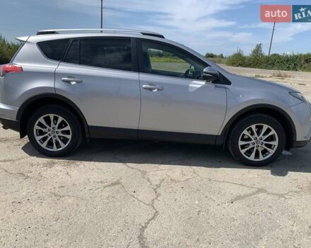 Сірий Тойота РАВ 4, об'ємом двигуна 2.49 л та пробігом 172 тис. км за 24999 $, фото 16 на Automoto.ua