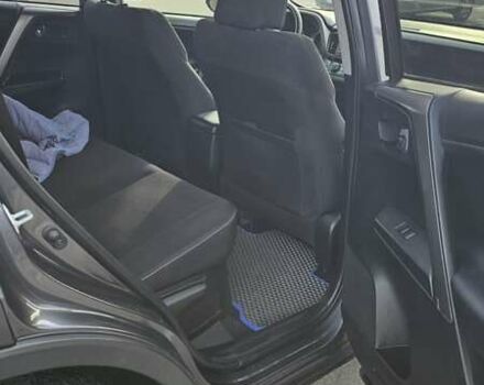 Серый Тойота РАВ 4, объемом двигателя 2.49 л и пробегом 122 тыс. км за 20800 $, фото 10 на Automoto.ua