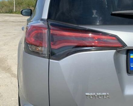 Сірий Тойота РАВ 4, об'ємом двигуна 2.49 л та пробігом 172 тис. км за 24999 $, фото 13 на Automoto.ua