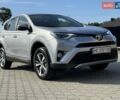 Серый Тойота РАВ 4, объемом двигателя 2 л и пробегом 220 тыс. км за 21700 $, фото 100 на Automoto.ua