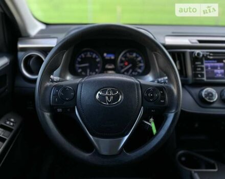 Сірий Тойота РАВ 4, об'ємом двигуна 2.49 л та пробігом 118 тис. км за 17800 $, фото 22 на Automoto.ua