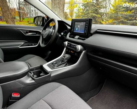 Серый Тойота РАВ 4, объемом двигателя 2.5 л и пробегом 142 тыс. км за 28990 $, фото 35 на Automoto.ua