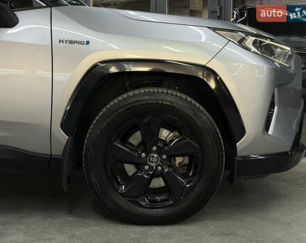 Серый Тойота РАВ 4, объемом двигателя 2.49 л и пробегом 139 тыс. км за 30900 $, фото 4 на Automoto.ua